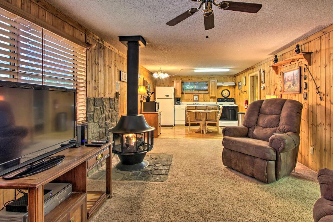 Вілла Couples Cabin Great Smoky Arts And Crafts Community Гатлінбург Екстер'єр фото