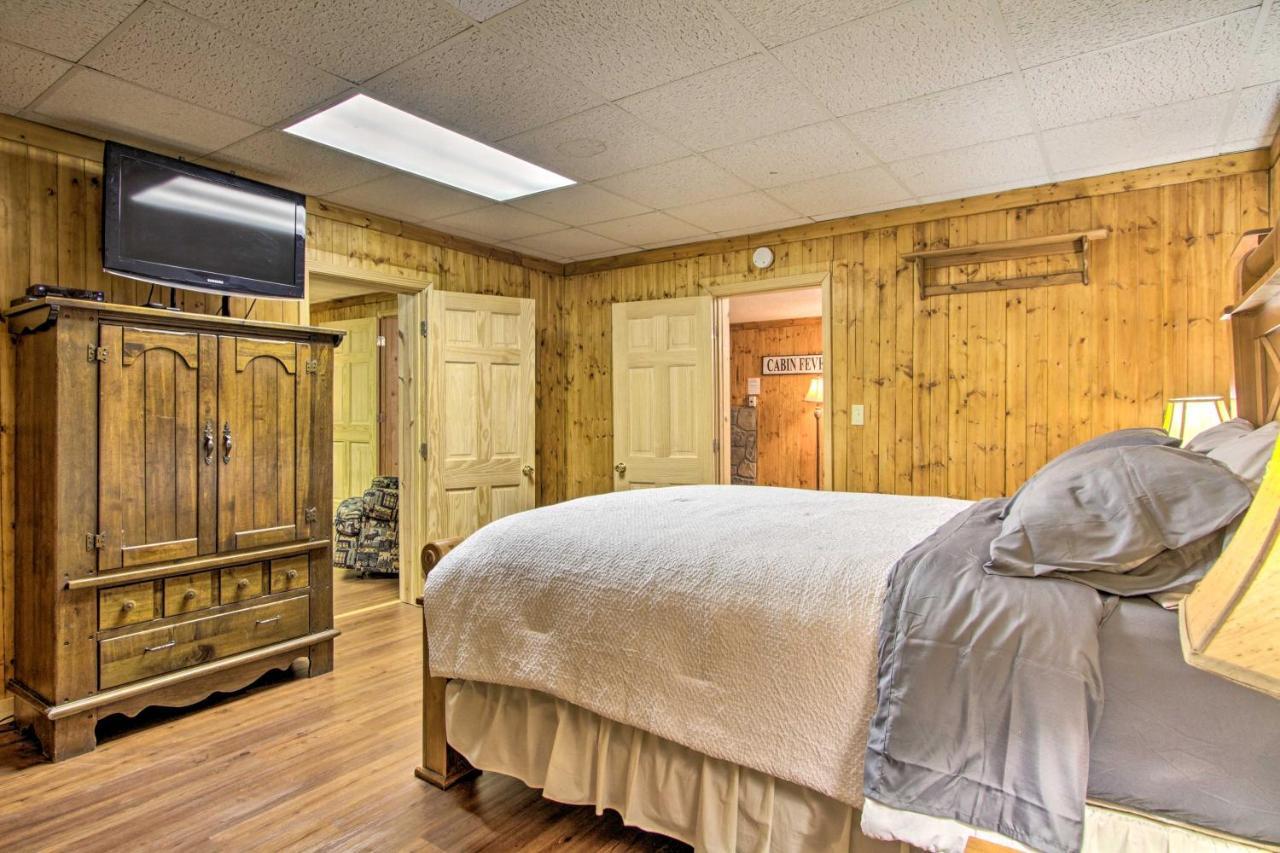 Вілла Couples Cabin Great Smoky Arts And Crafts Community Гатлінбург Екстер'єр фото