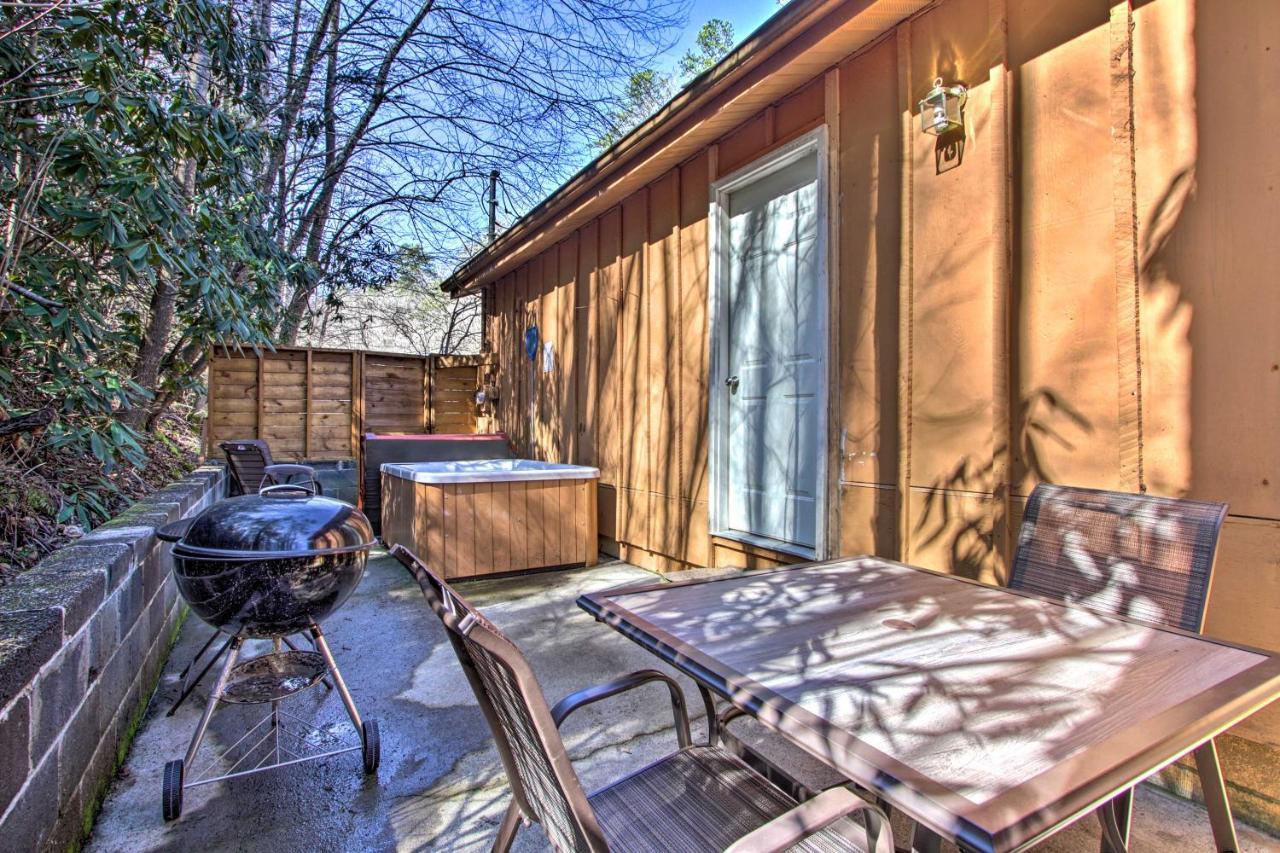 Вілла Couples Cabin Great Smoky Arts And Crafts Community Гатлінбург Екстер'єр фото